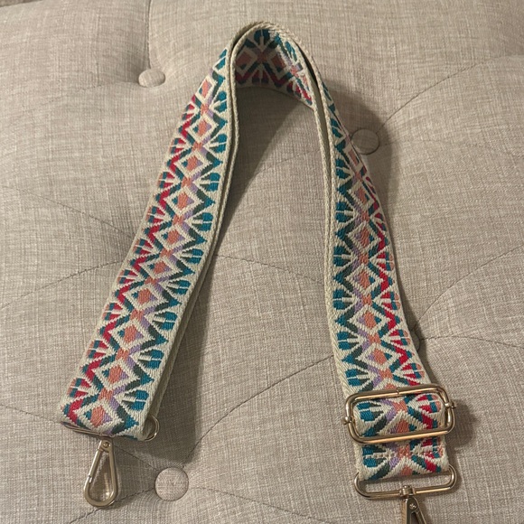 Colorful Geometric Strap - Picture 7 of 7